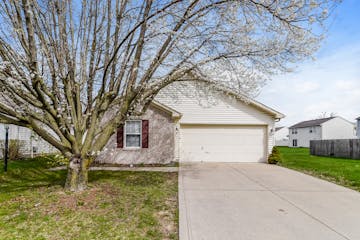 4206 Village Trace Blvd Indianapolis, IN 46254